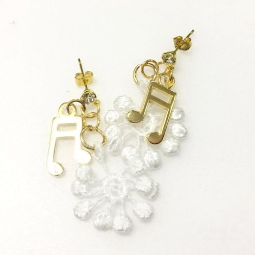 蕾絲耳環飾品